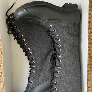 Michale Kors Boots